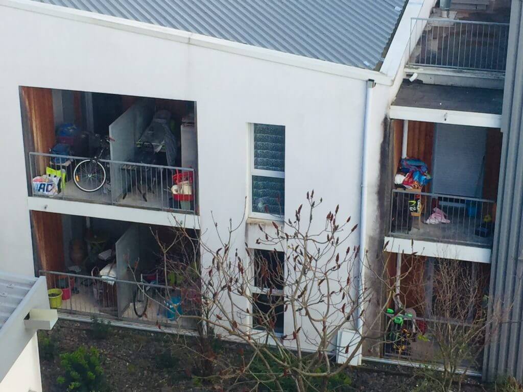 Vos affaires sont-elles vraiment à l’abri sur votre balcon ?