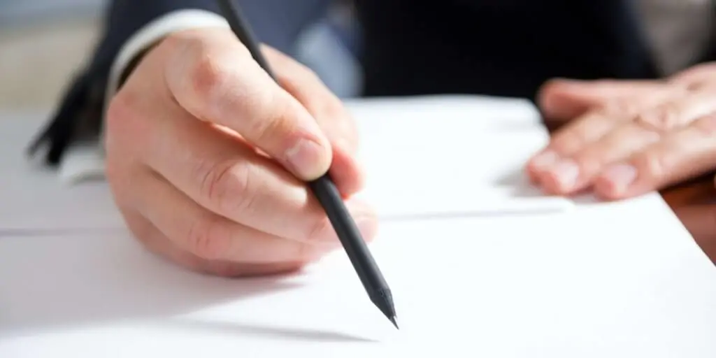 Deuil : formalités en ligne pour gérer le décès d’un proche